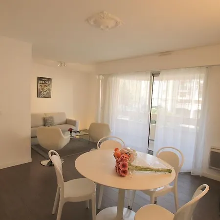 Happy Few La Cigalusa Apartamento